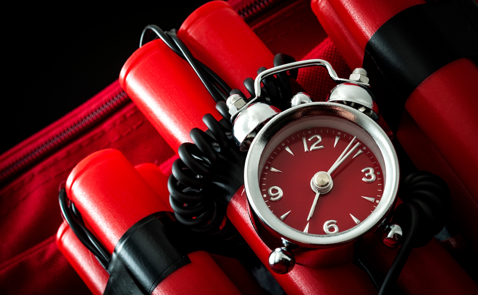 弁護士 中島成 先生