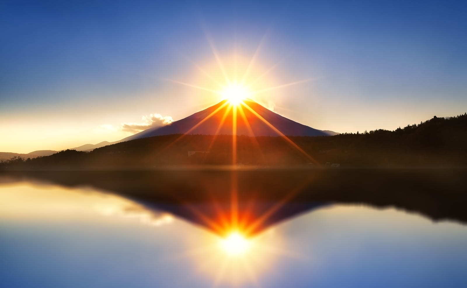 富士山と日の出